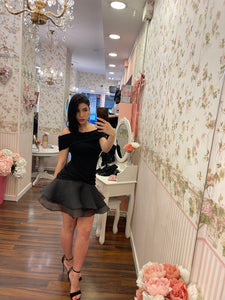 DRESS NIGHT